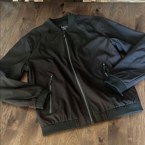 Lentta Men’s Medium Black Full Zip Lightweight Jacket